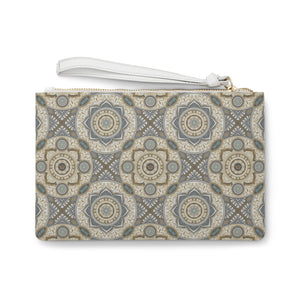 Thankful Sheep Harmony Clutch  Gray