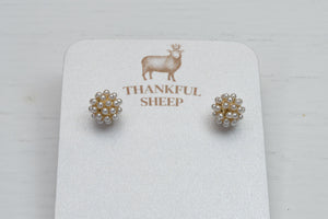 Thankful Sheep Dainty Stud Fussy Pearl Earring