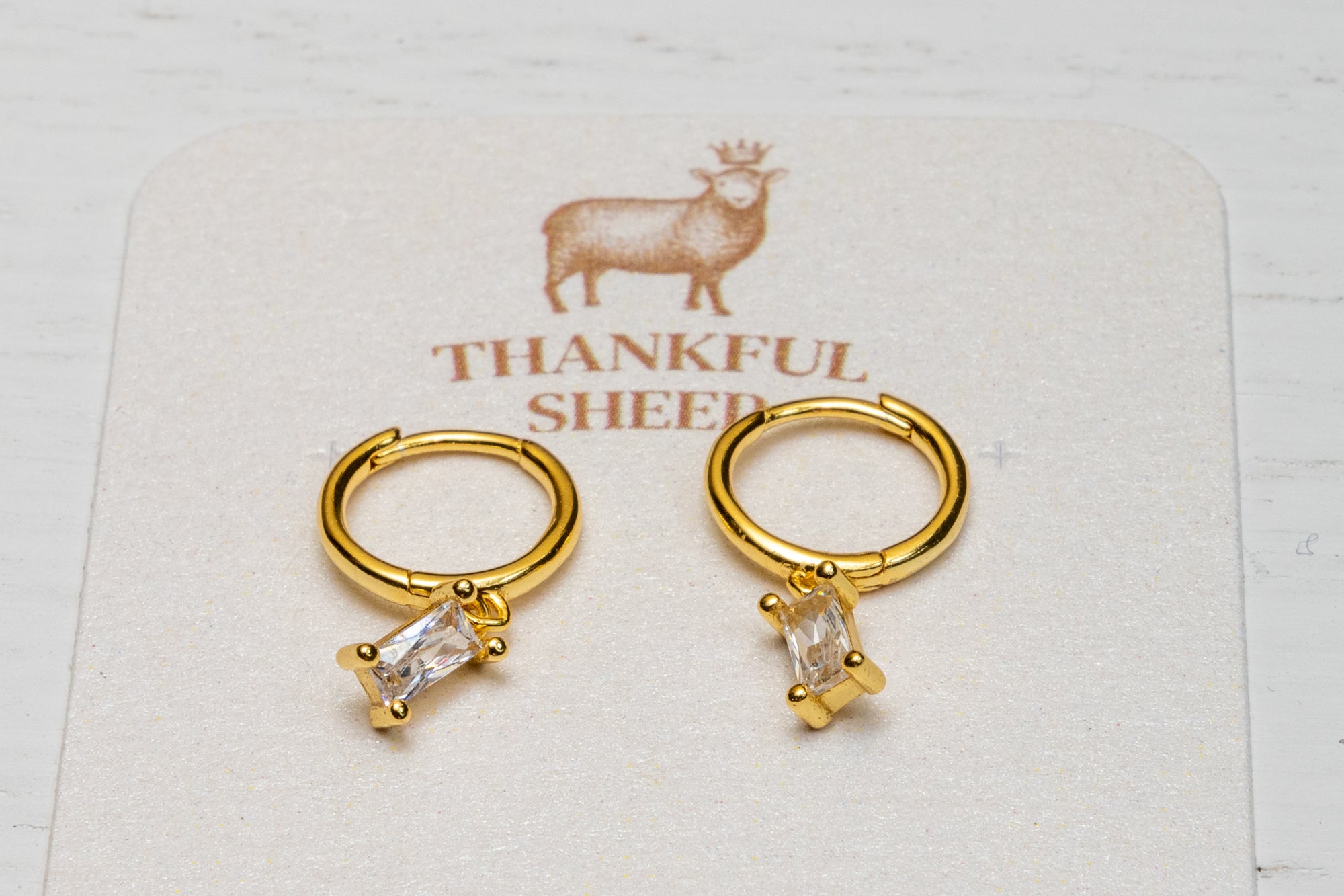 Thankful Sheep 925 Sterling Silver Cubic Zirconia Drop Huggie Earring