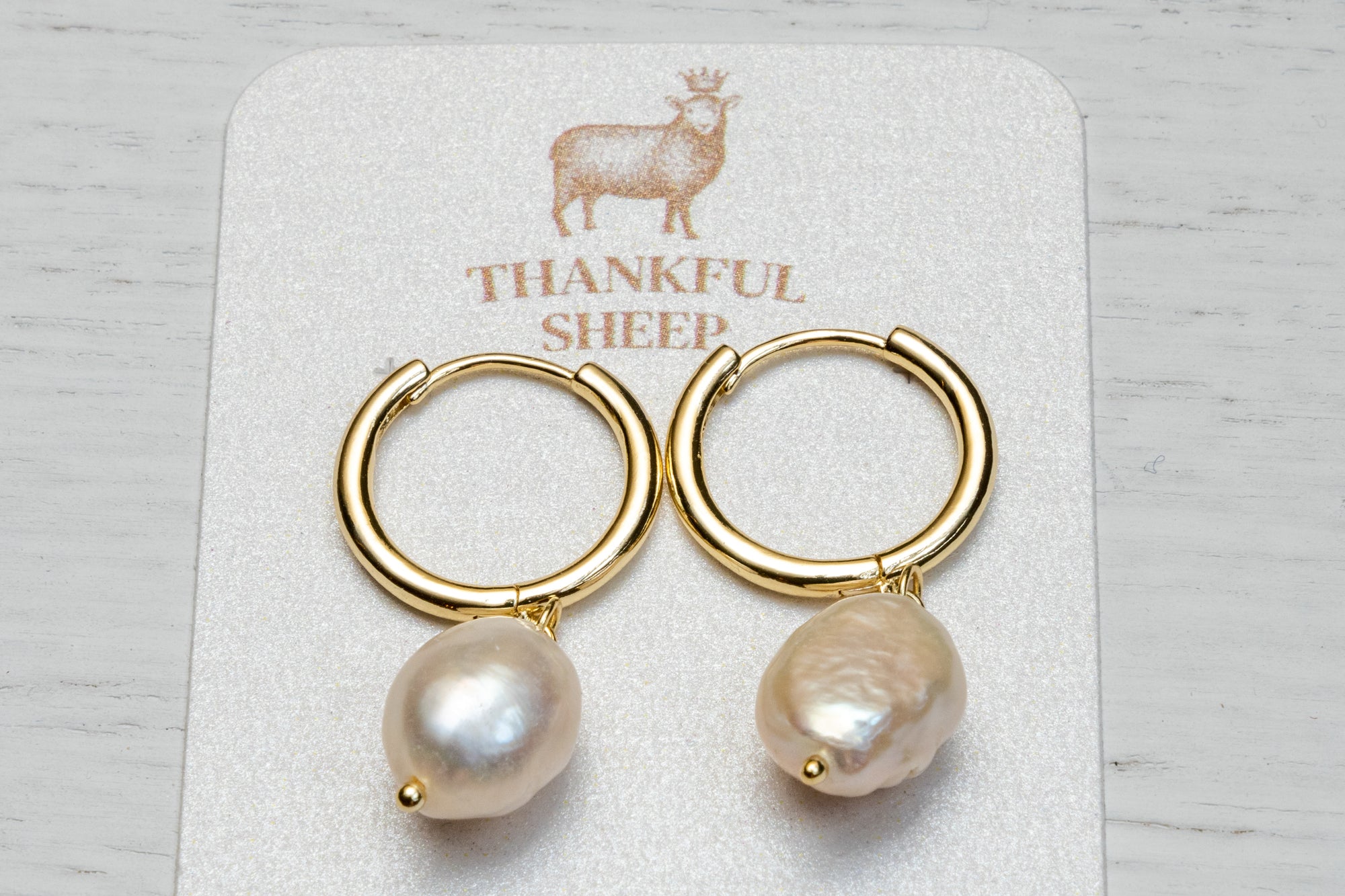 Thankful Sheep 925 Sterling Silver Freshwater Pearl Drop Earring