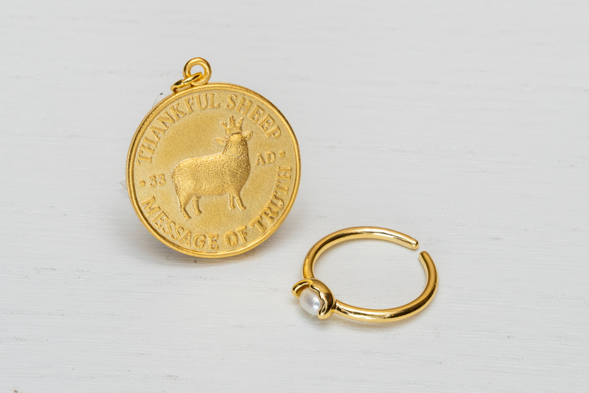 Thankful Sheep Freshwater Pearl Simple Ring