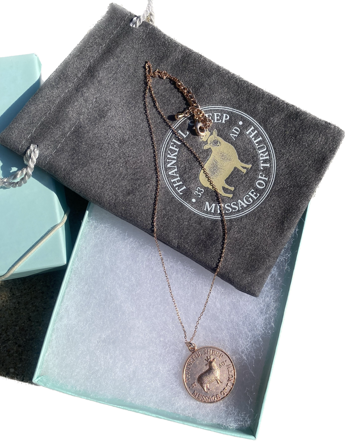 Thankful Sheep Insignia Pendant Rose Gold