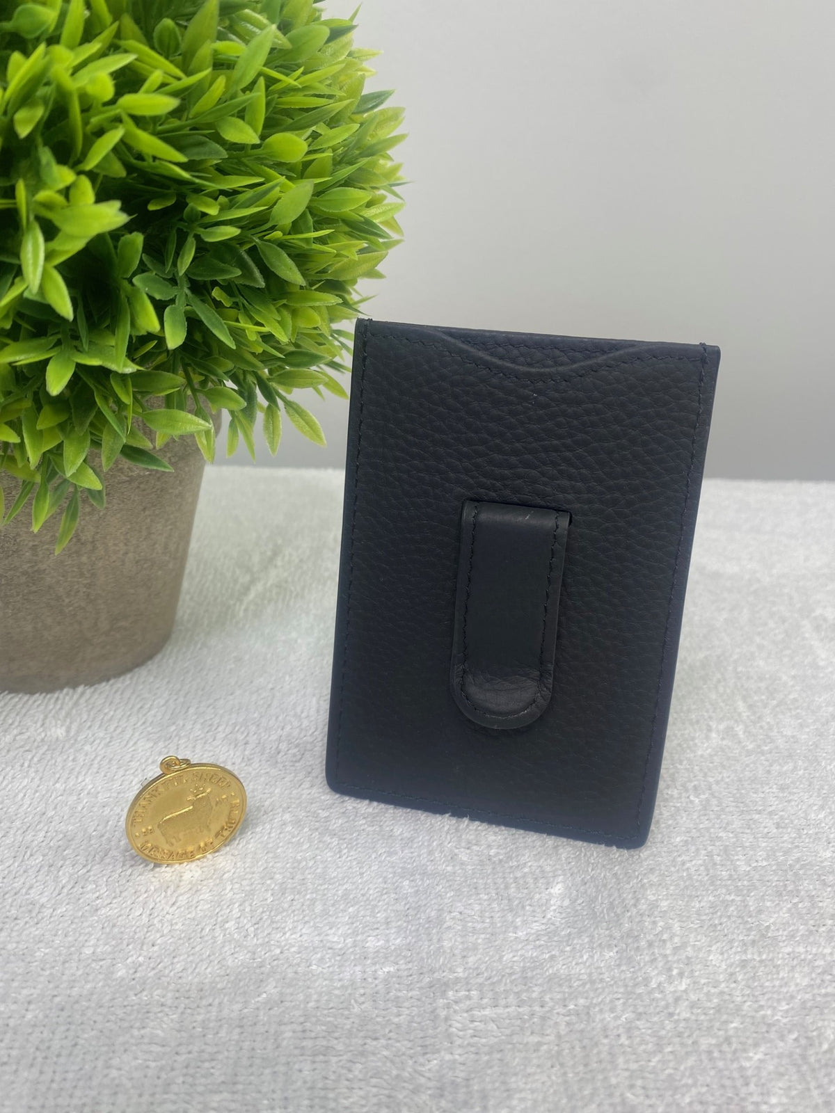 Thankful Sheep "Message of Truth" Medallion Leather Money Clip