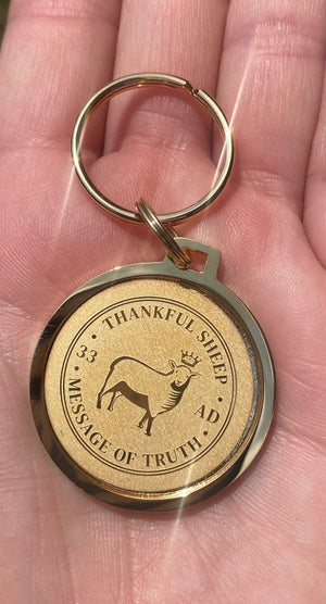 Thankful Sheep "Message of Truth" Medallion Key Ring Gold