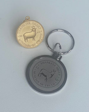 Thankful Sheep "Message of Truth" Medallion Key Ring Silver