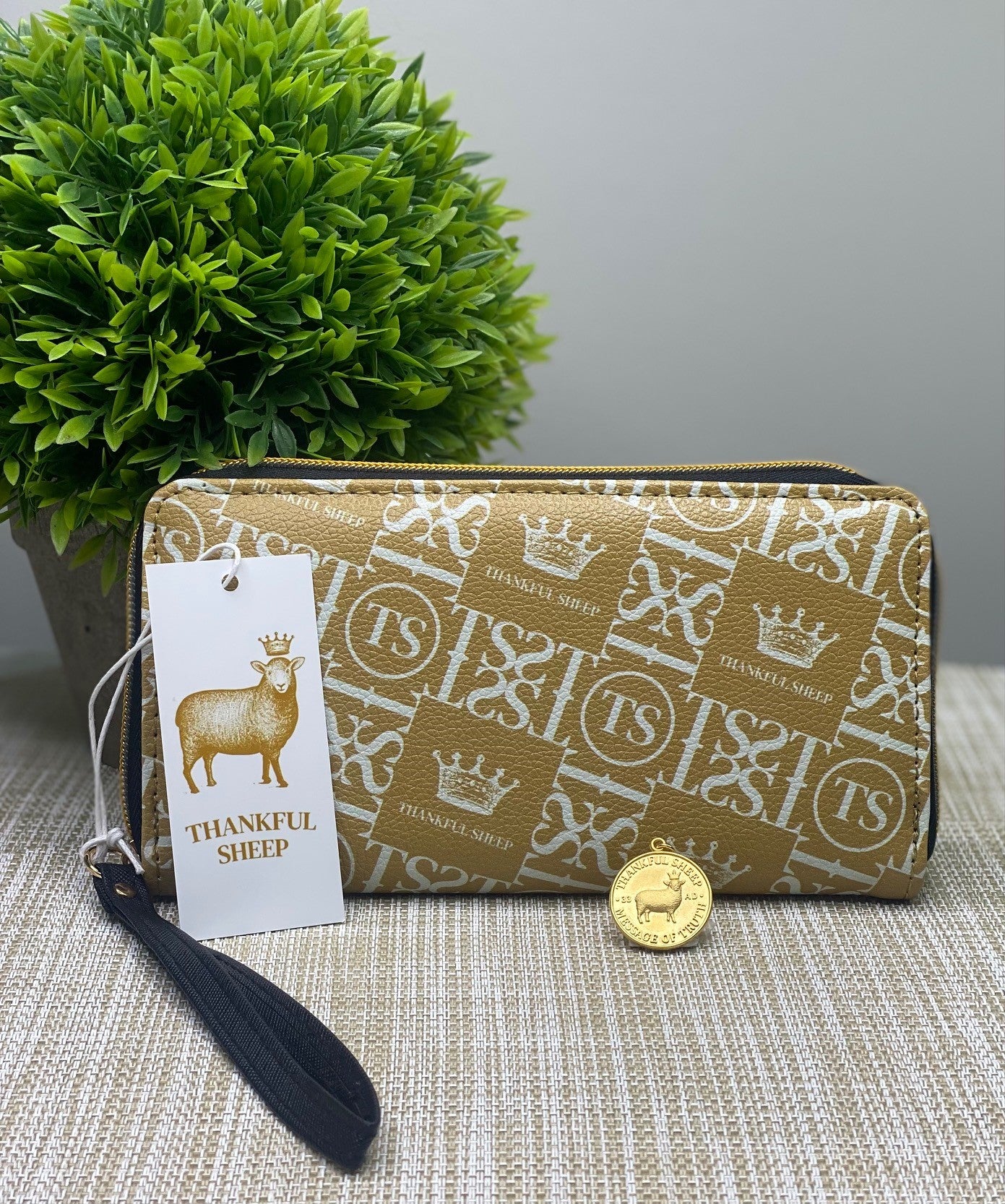 Thankful Sheep Icons Zip Wallet With Strap  Gold/Light Gray