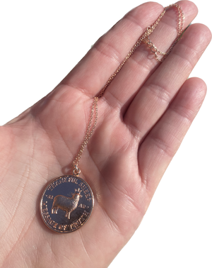 Thankful Sheep Insignia Pendant Rose Gold